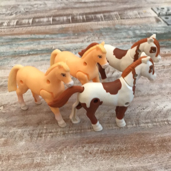 (4) horse figurines - Picture 3 of 3